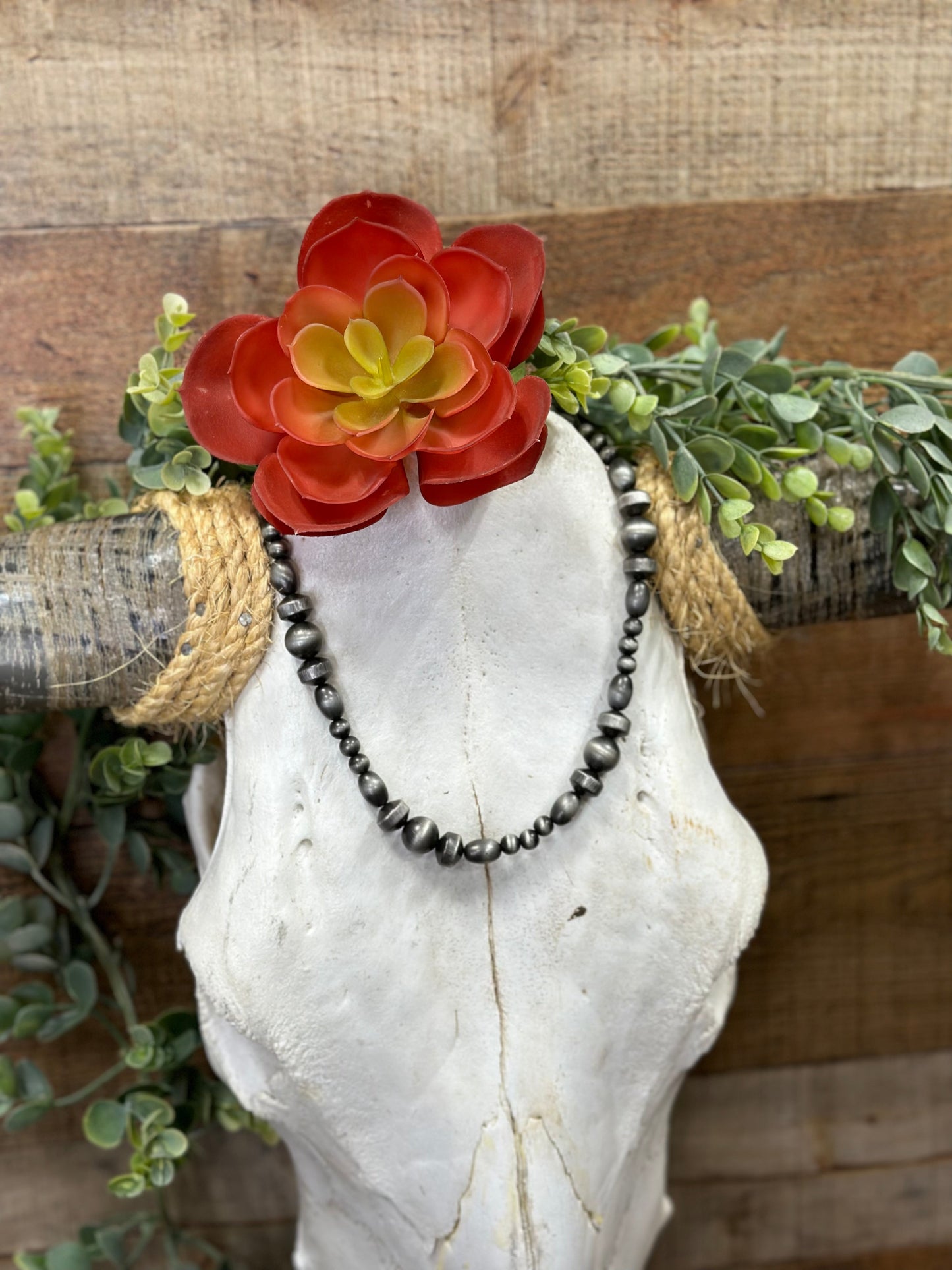 Amarillo Short Necklace